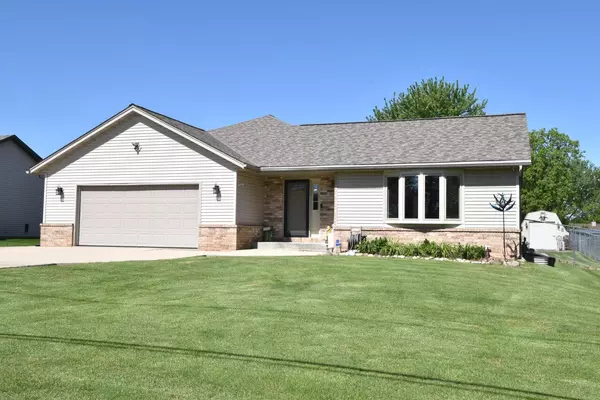 9921 S Shepard AVENUE, Oak Creek, WI 53154