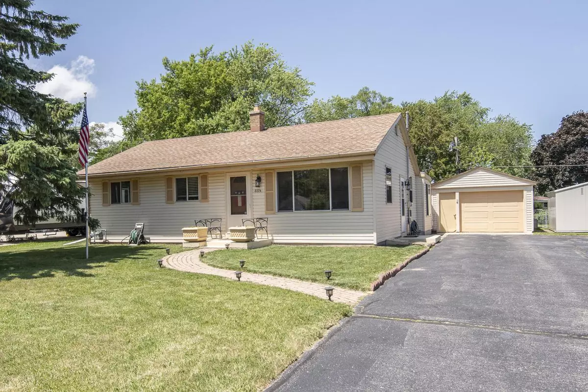 Racine, WI 53402,3224 Elderberry ROAD