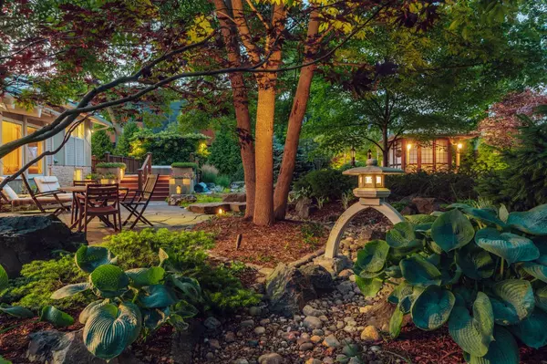 Bayside, WI 53217,8936 N King ROAD