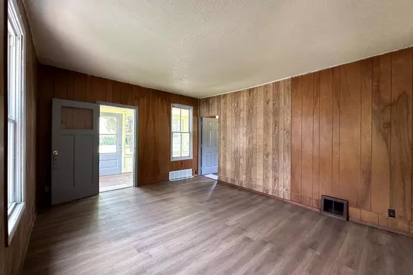 Racine, WI 53404,1633 Dr Martin Luther King DRIVE