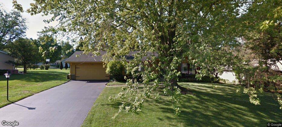 21825 Locksley LANE, Brookfield, WI 53045