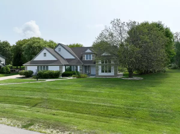 Racine, WI 53402,5323 Old Farm ROAD