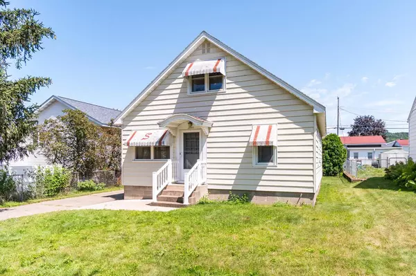 2911 26th STREET S, La Crosse, WI 54601