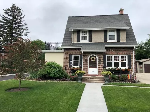 535 Roosevelt ROAD, Kohler, WI 53044