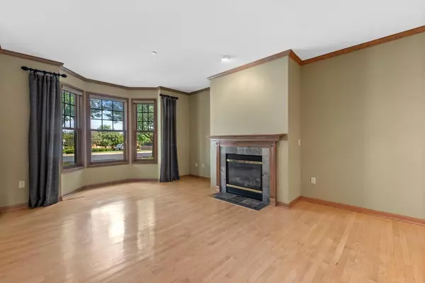 Brookfield, WI 53045,2211 Norhardt DRIVE