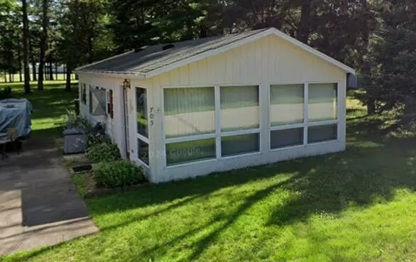 705 Lakeshore DRIVE, Avoca, WI 53506