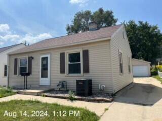 606 S Indiana AVENUE, West Bend, WI 53095