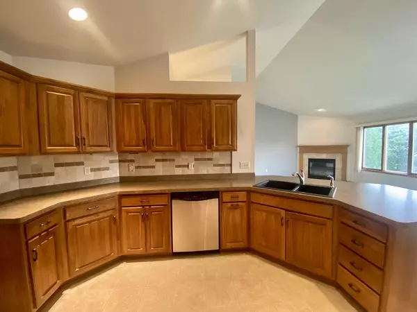 Oostburg, WI 53070,127 S 2nd STREET