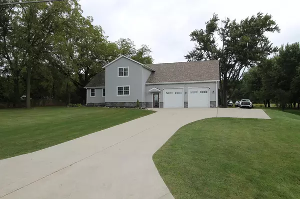 26410 Durand AVENUE, Kansasville, WI 53139