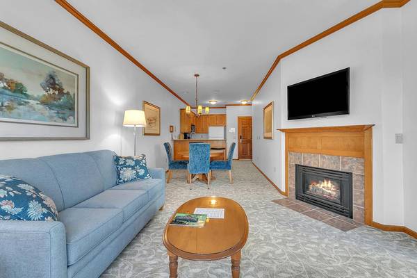 101 Osthoff AVENUE #291, Elkhart Lake, WI 53020