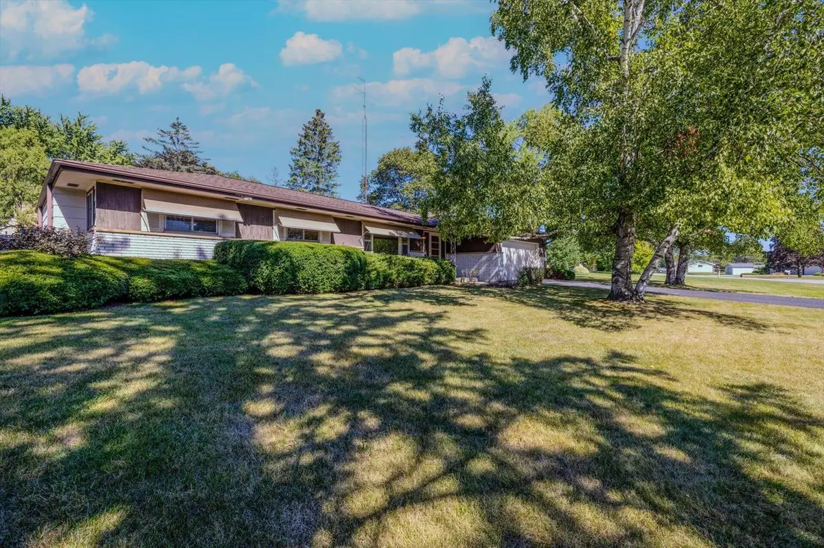 New Berlin, WI 53151,5165 S Magellan DRIVE