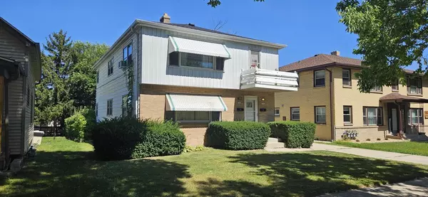 2400 W Bolivar AVENUE #2402, Milwaukee, WI 53221