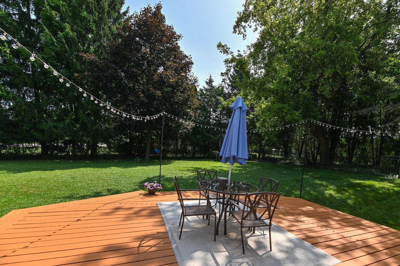 Delafield, WI 53018,446 N Lapham Peak ROAD