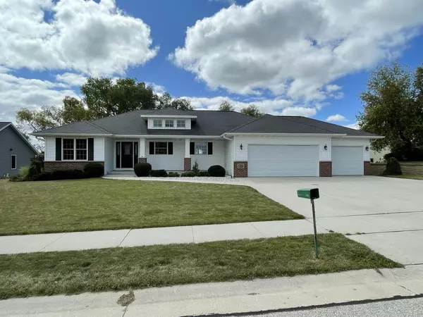 217 Michigan AVENUE,  Oostburg,  WI 53070