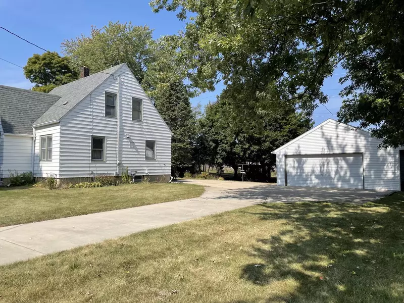 4306 45th STREET, Kenosha, WI 53144