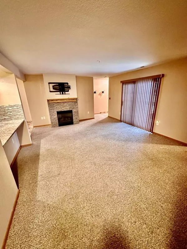 Mount Pleasant, WI 53406,3036 Meyer COURT #6