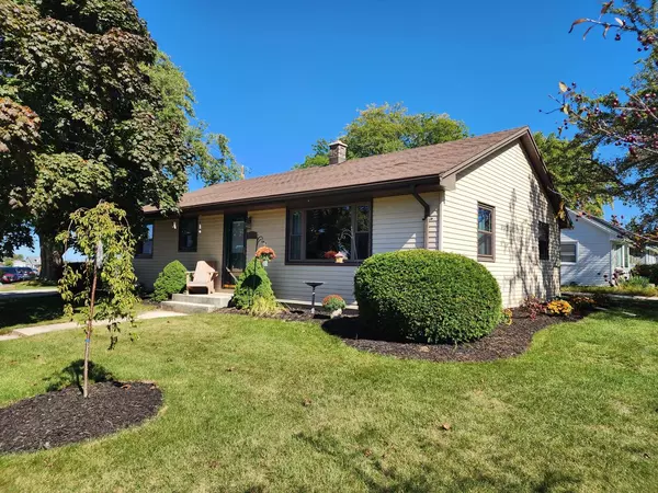 101 N 6th STREET, Oostburg, WI 53070