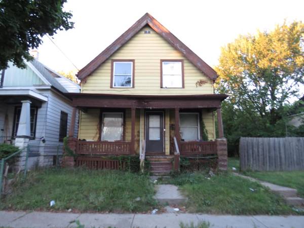 2014 W Keefe AVENUE, Milwaukee, WI 53206