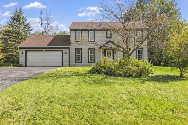 1650 S Twin Willows DRIVE, New Berlin, WI 53146