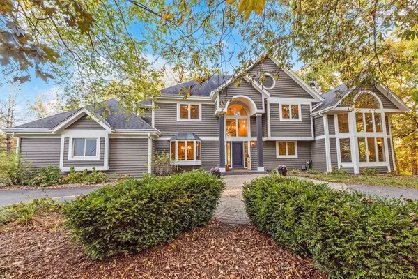 363 Yorkshire DRIVE, Colgate, WI 53017