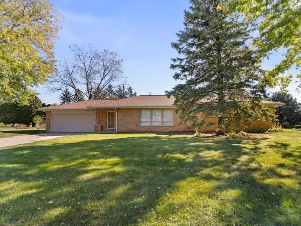 Glendale, WI 53217,7710 N Chadwick ROAD