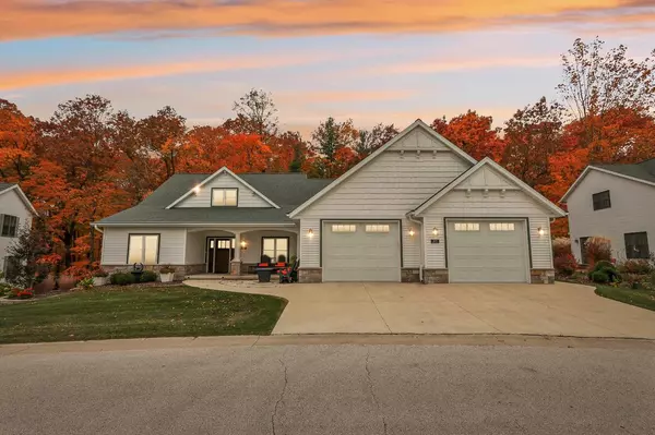 277 Poets COVE,  Elkhart Lake,  WI 53020