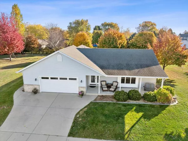 942 Brummel TRAIL, Cedar Grove, WI 53013