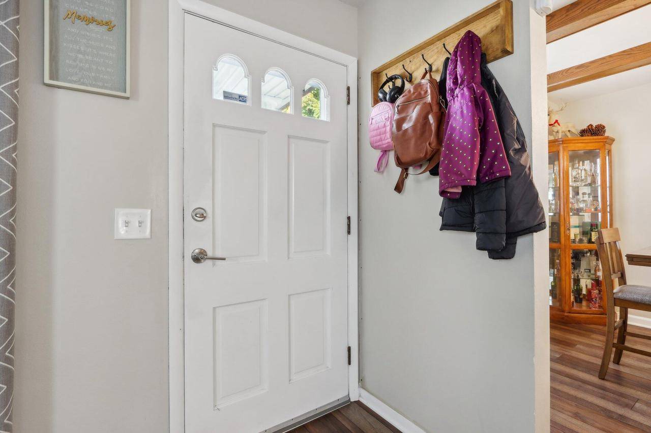 West Allis, WI 53214,1722 S 76th STREET