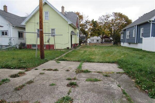 Milwaukee, WI 53209,4613 N 30th STREET
