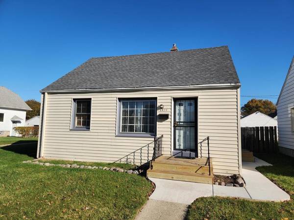 4870 N 25th STREET, Milwaukee, WI 53209