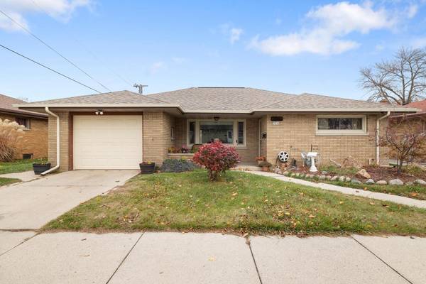 1210 Humboldt AVENUE, Sheboygan, WI 53081