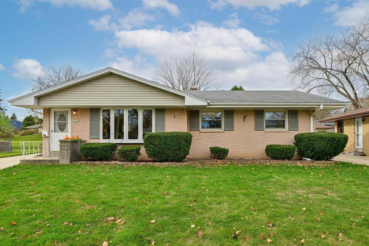 3309 S 89th STREET, Milwaukee, WI 53227