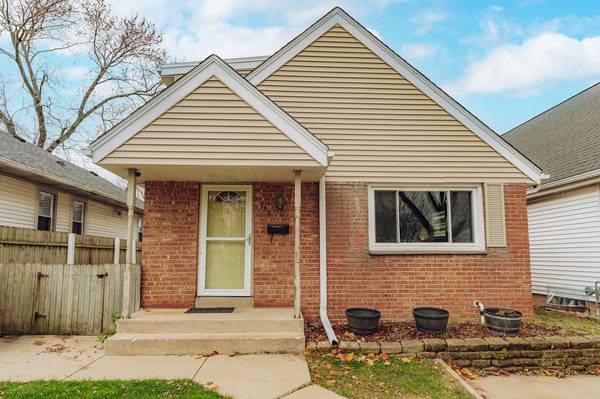 423 S 94th STREET, Milwaukee, WI 53214