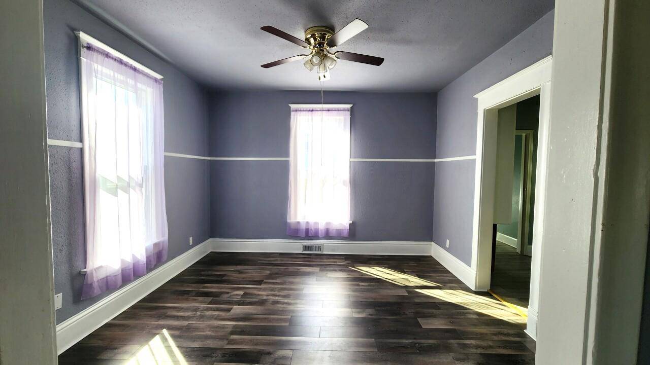 Racine, WI 53403,1552 Taylor AVENUE
