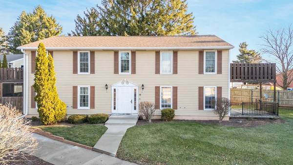 3917 Country PLACE #C, Sheboygan, WI 53081