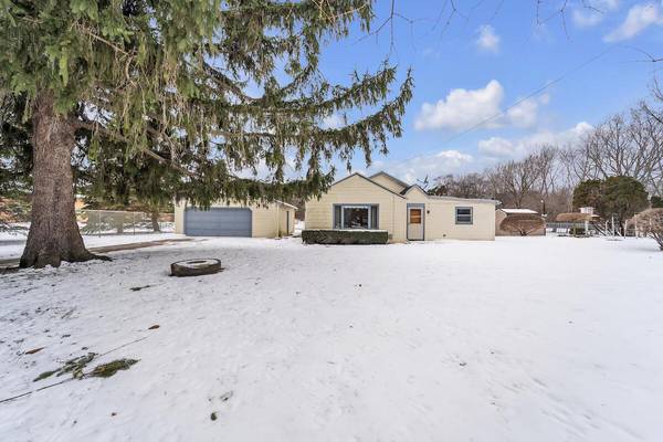 9114 29th AVENUE, Kenosha, WI 53143