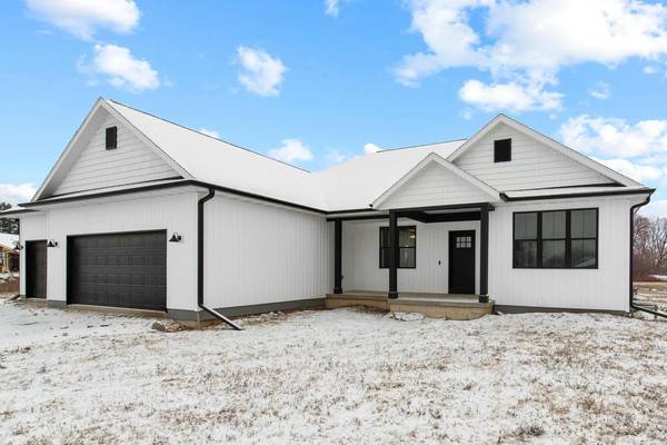 409 E 1st STREET, Waldo, WI 53093