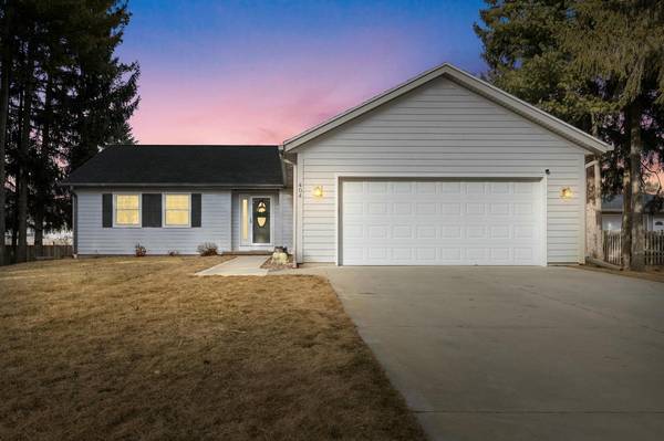 404 Pheasant LANE, Sullivan, WI 53178