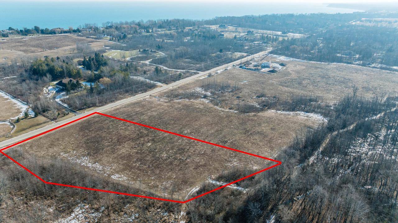 14311 N LAKE SHORE DRIVE, Mequon, WI 53097