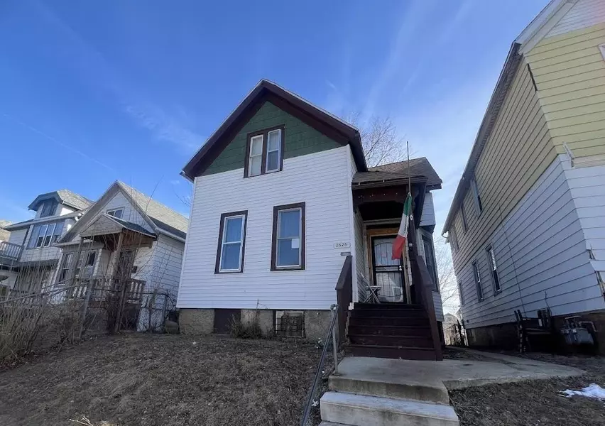 2626 N 24th STREET, Milwaukee, WI 53206