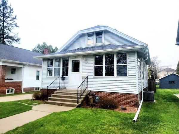 2824 S 9th STREET, Sheboygan, WI 53081