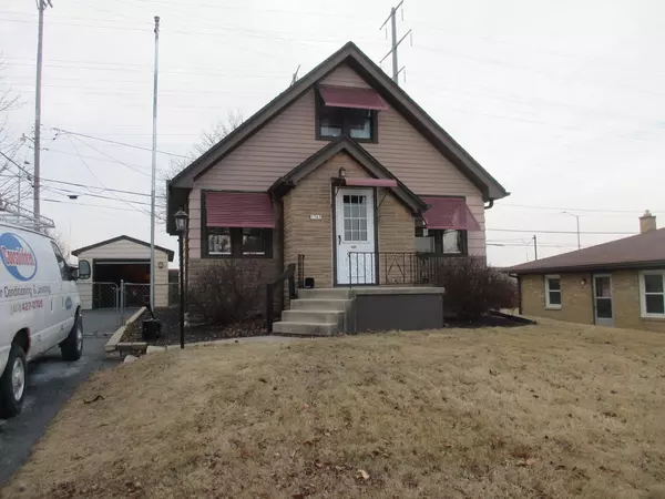 1365 S 98th STREET, West Allis, WI 53214