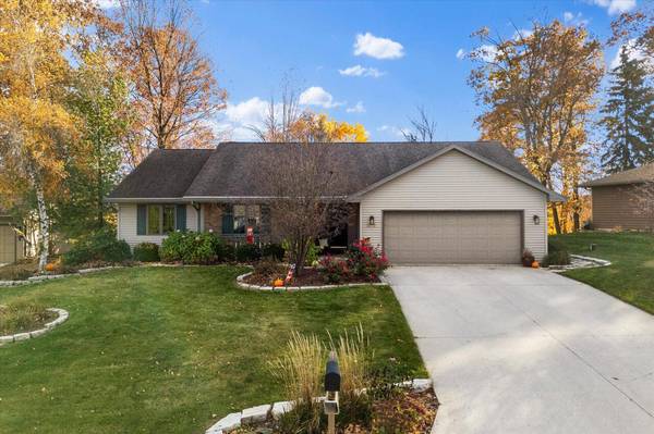 1519 Fieldstone LANE, Howards Grove, WI 53083