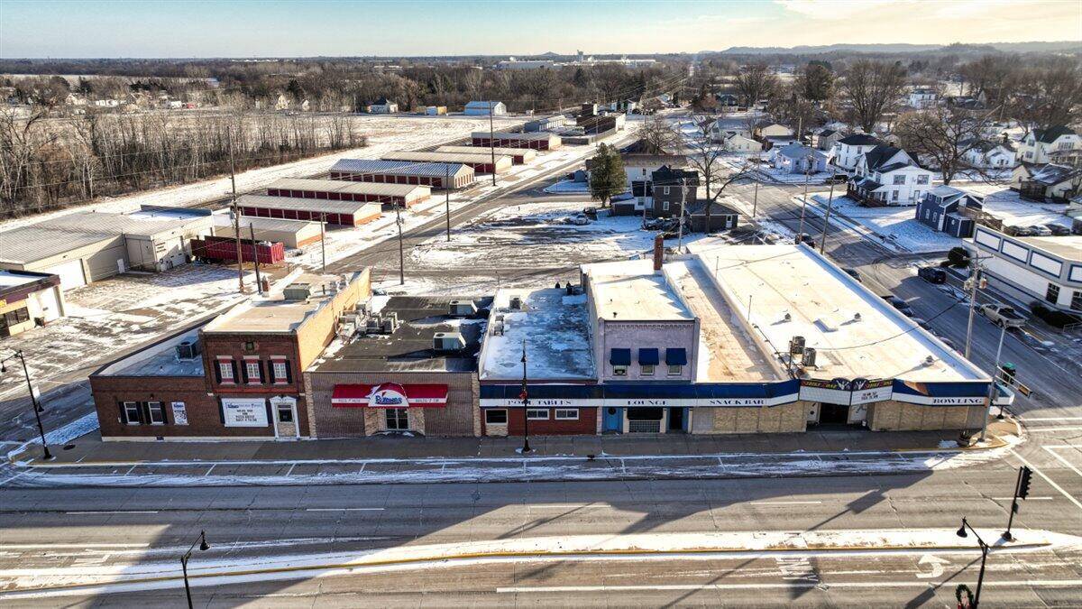 210-202 Superior Ave, Tomah, WI 54660