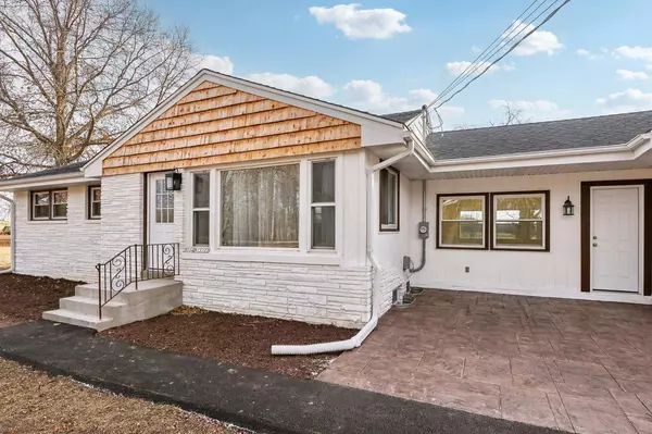 Muskego, WI 53150,S104W15103 Loomis DRIVE