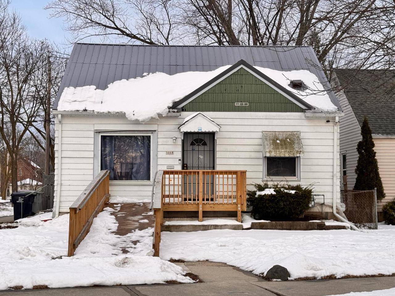 5068 N 41st STREET, Milwaukee, WI 53209