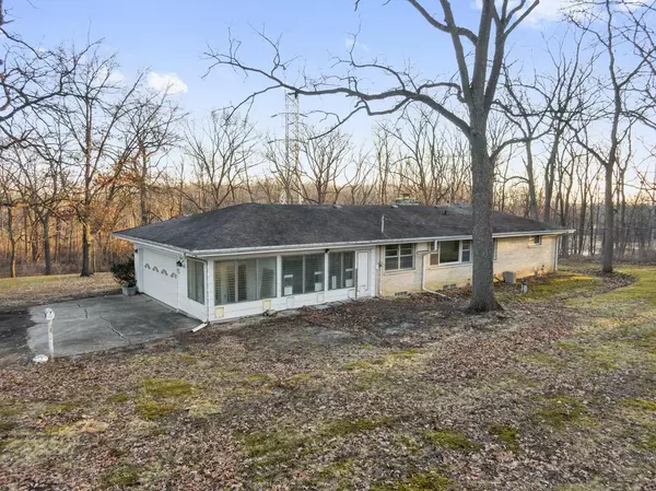 11919 136th AVENUE, Kenosha, WI 53142