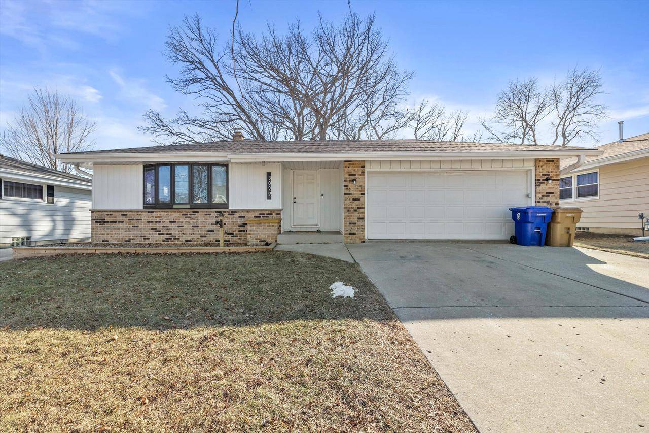 3029 87th PLACE, Kenosha, WI 53142