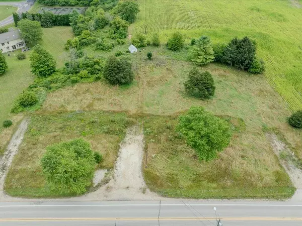 W211N10838 APPLETON AVENUE, Germantown, WI 53022