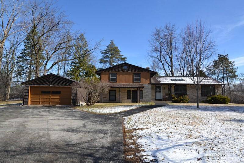 114 W Mequon ROAD, Mequon, WI 53092